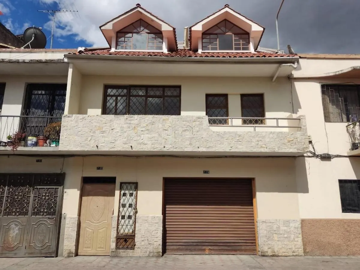Amplio Apartamento Central Cuenca Apartment